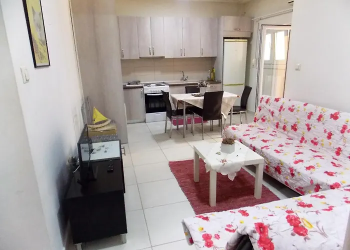Vardaris Luxury Apartment